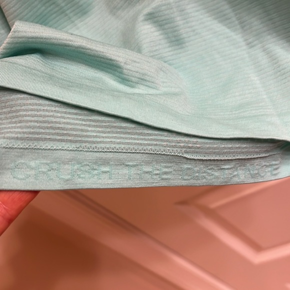 EUC Lululemon Women’s Swiftly Tech Long Sleeve Shirt Mint Blue Green- Size 6 - Picture 6 of 7